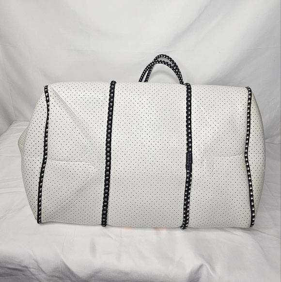 TAYLOR GRAY Neoprene Tote Bag & Clutch - Picture 6 of 15